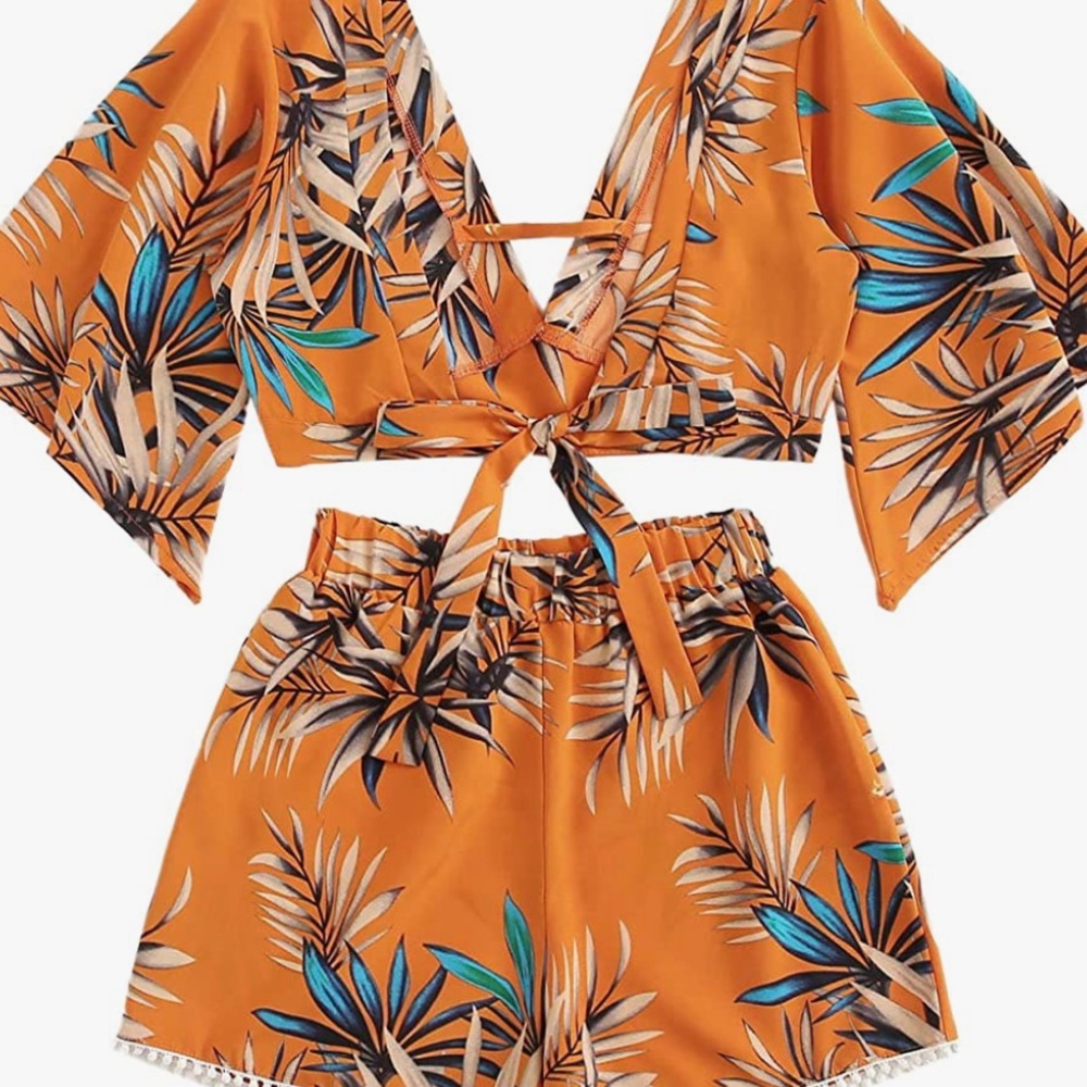Floral Two Piece Set - Picture 2 of 6